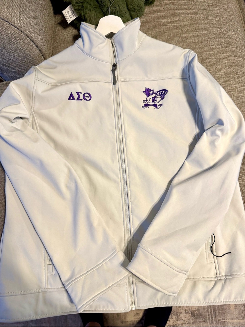 Kanas State Wildcats with Delta sigma theta logo jacket 2X